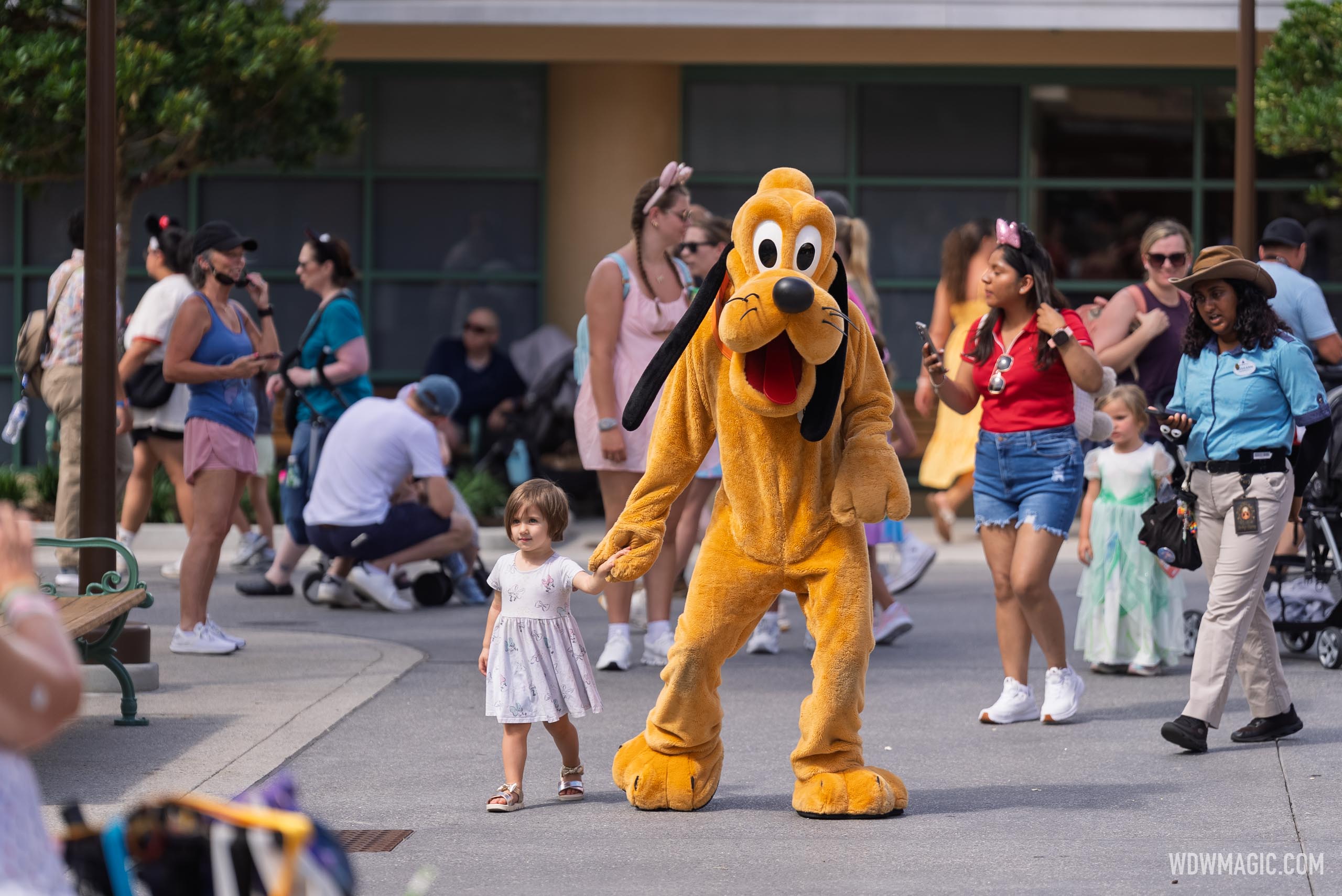 Free-Roaming Characters in the Walt Disney Studios Courtyard - Photo 8 ...