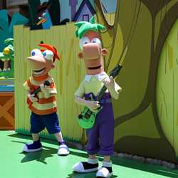 PHOTOS - Phineas and Ferb meet and greet now open