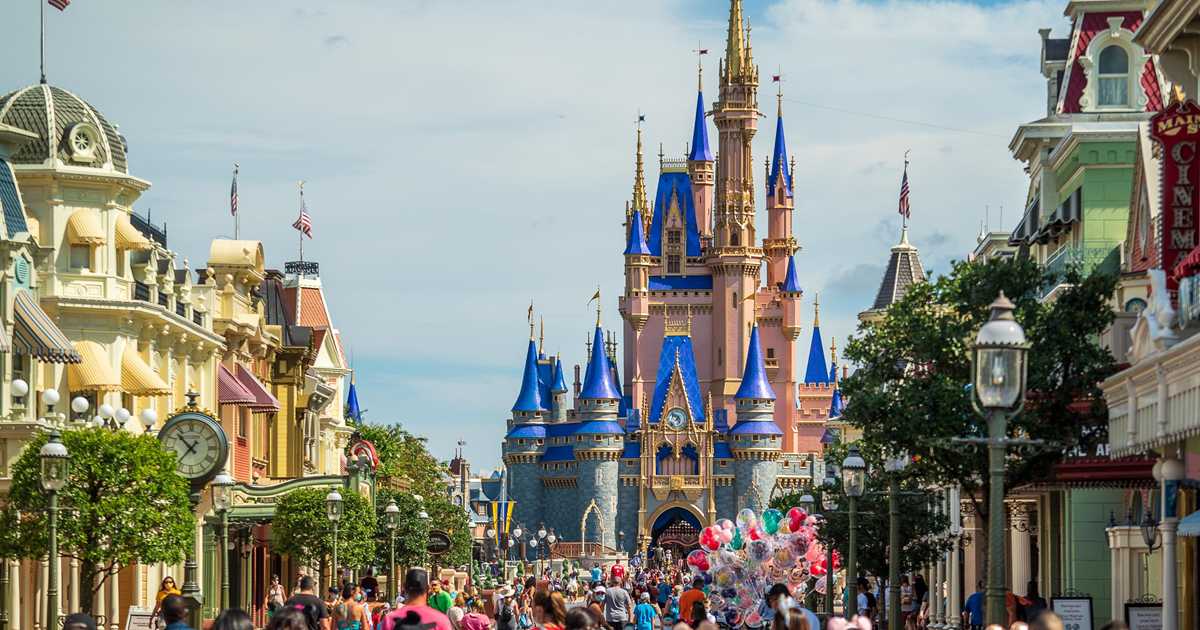 Completed new-look Cinderella Castle - Photo 25 of 29