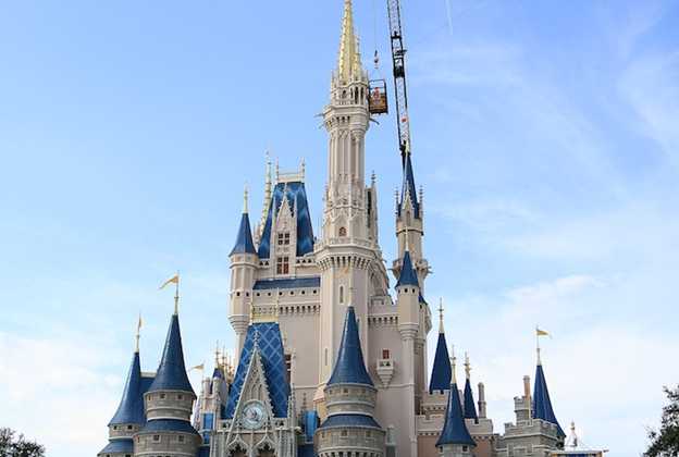 Crane on-site next week at Cinderella Castle for Dream Light installation