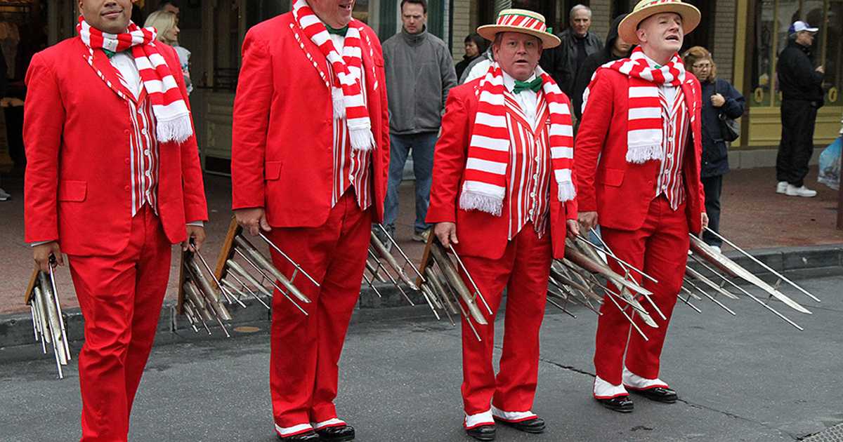 Performance Dapper Dapper Dans holiday performance