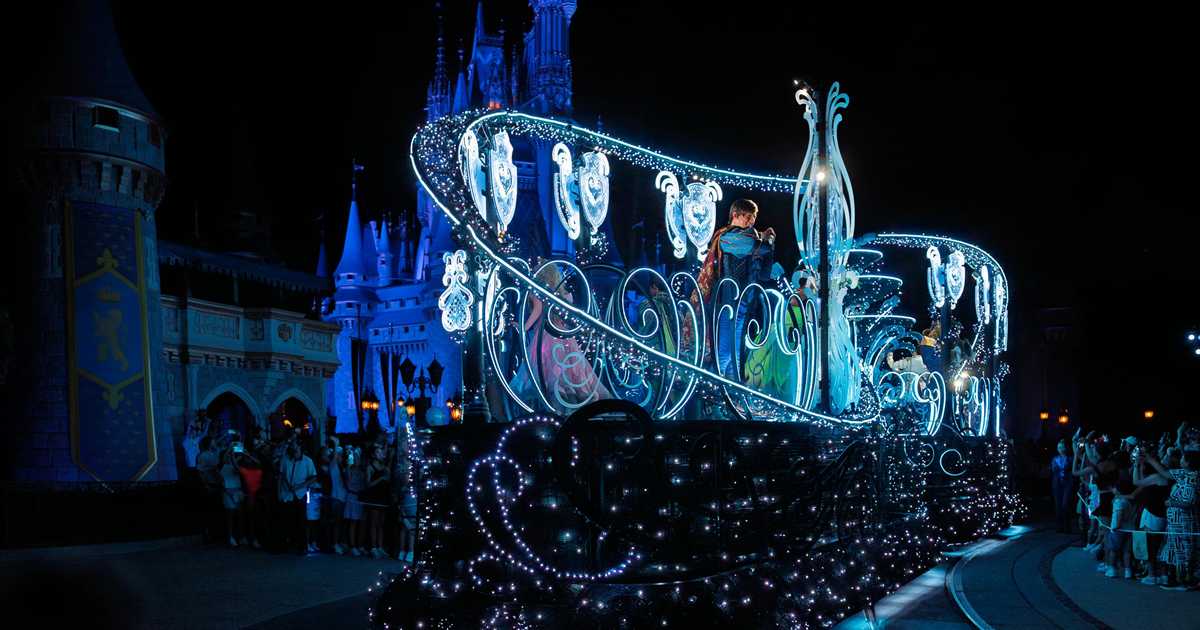 High Performance Disney Disney Starlight Opening Night Performance - Photo 8 of 22