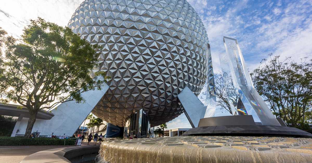 Epcot Elements EPCOT main entrance fountain completed - Photo 5 of 11