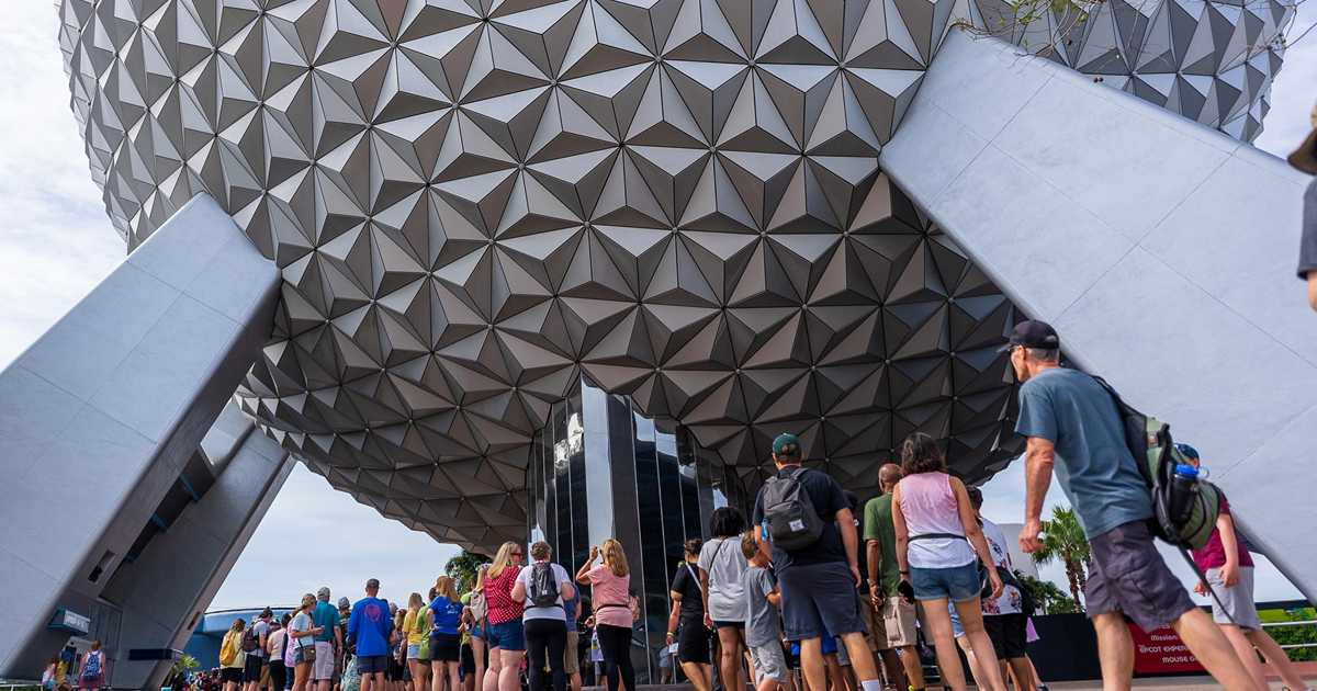 Epcot Rope Drop Science EPCOT rope drop June 23 2021 - Photo 3 of 6