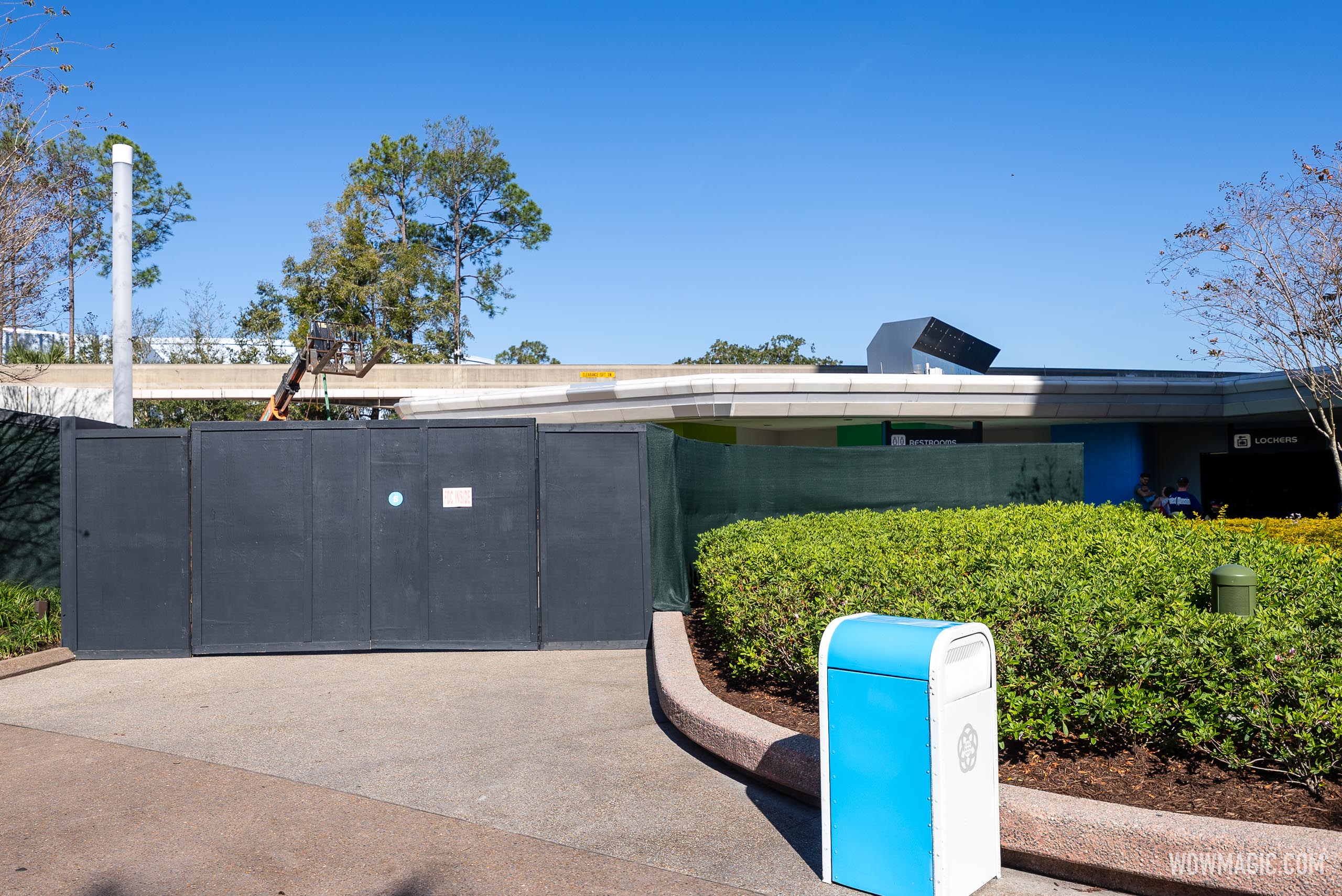 New backstage gate at former EPCOT Future World bypass - Photo 1 of 4