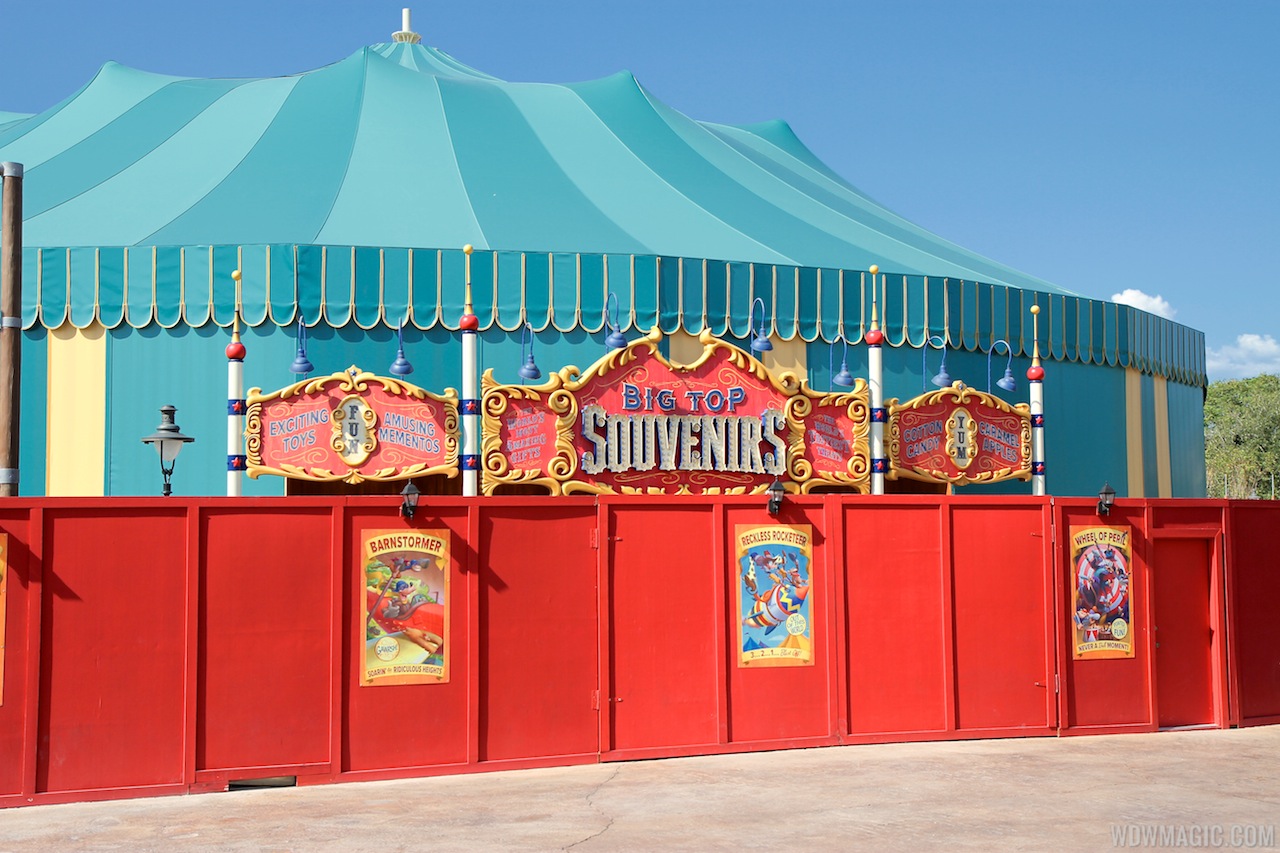 PHOTOS - Storybook Circus 'Big Top Souvenirs' gets signage