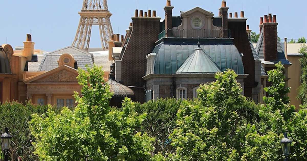 France Pavilion buildings and grounds
