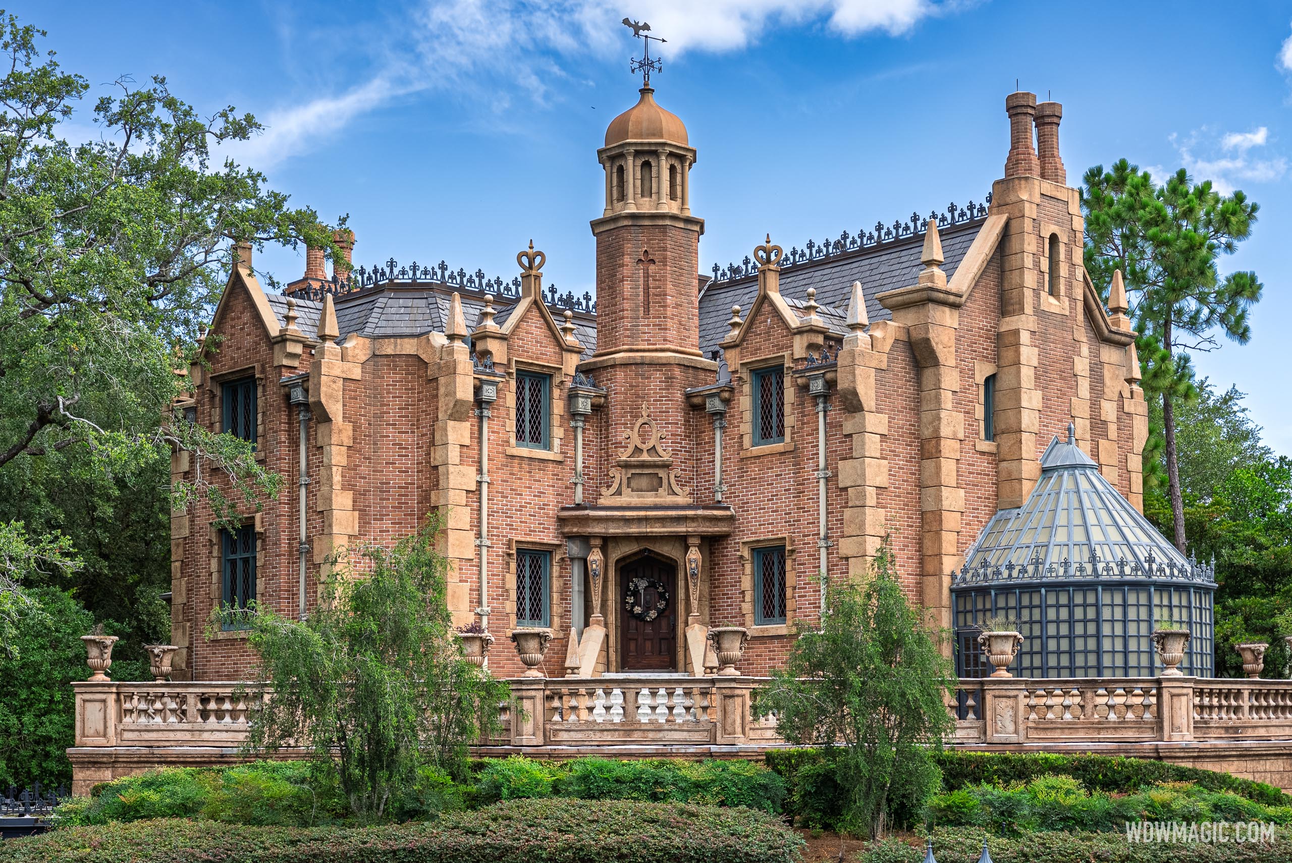 Disney Releases New Three-Hour Haunted Mansion Soundscape on YouTube