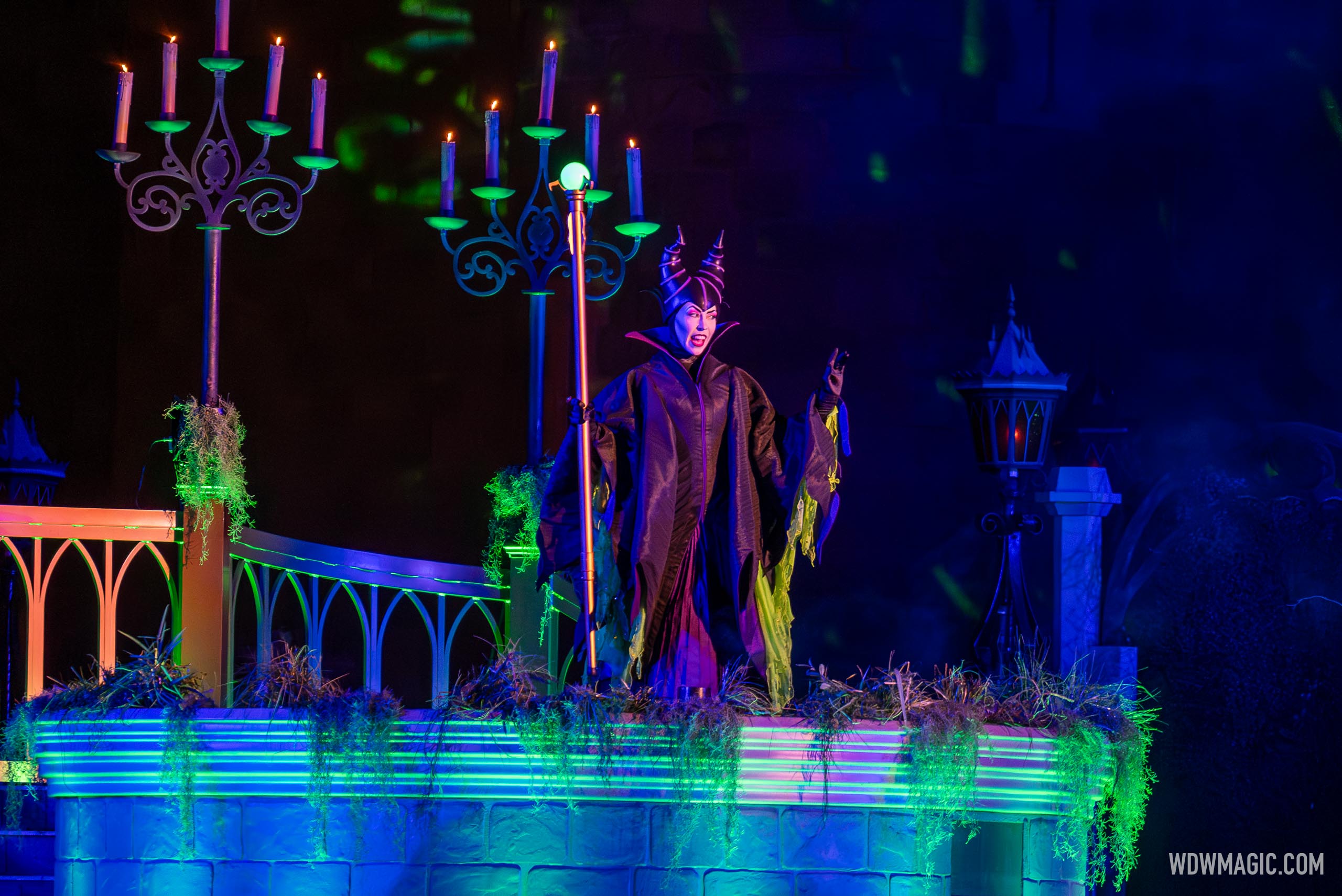 Hocus Pocus Villain Spelltacular 2023 - Photo 21 of 53