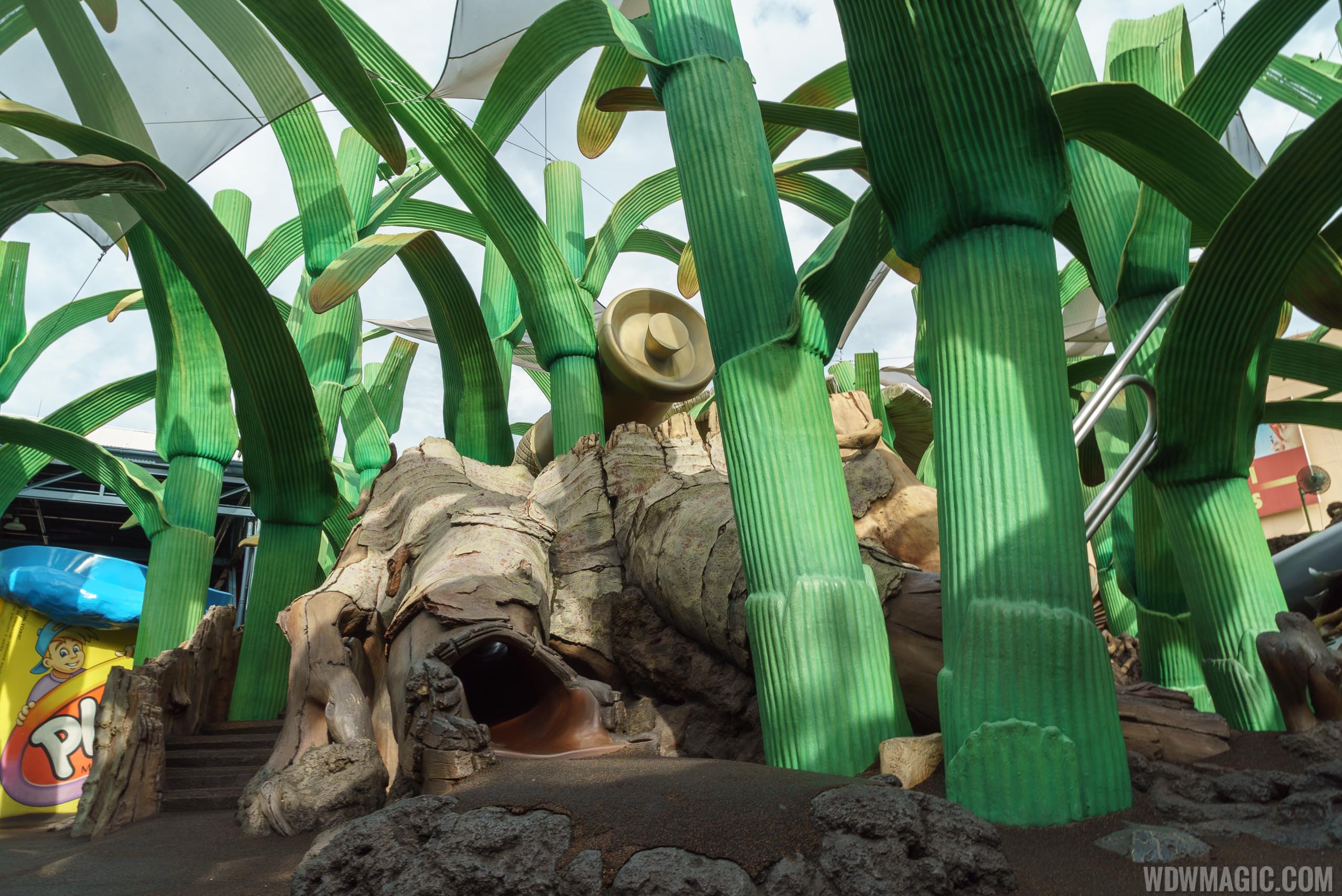 Honey, I Shrunk the Kids Movie Set Adventure overview Photo 16 of 19