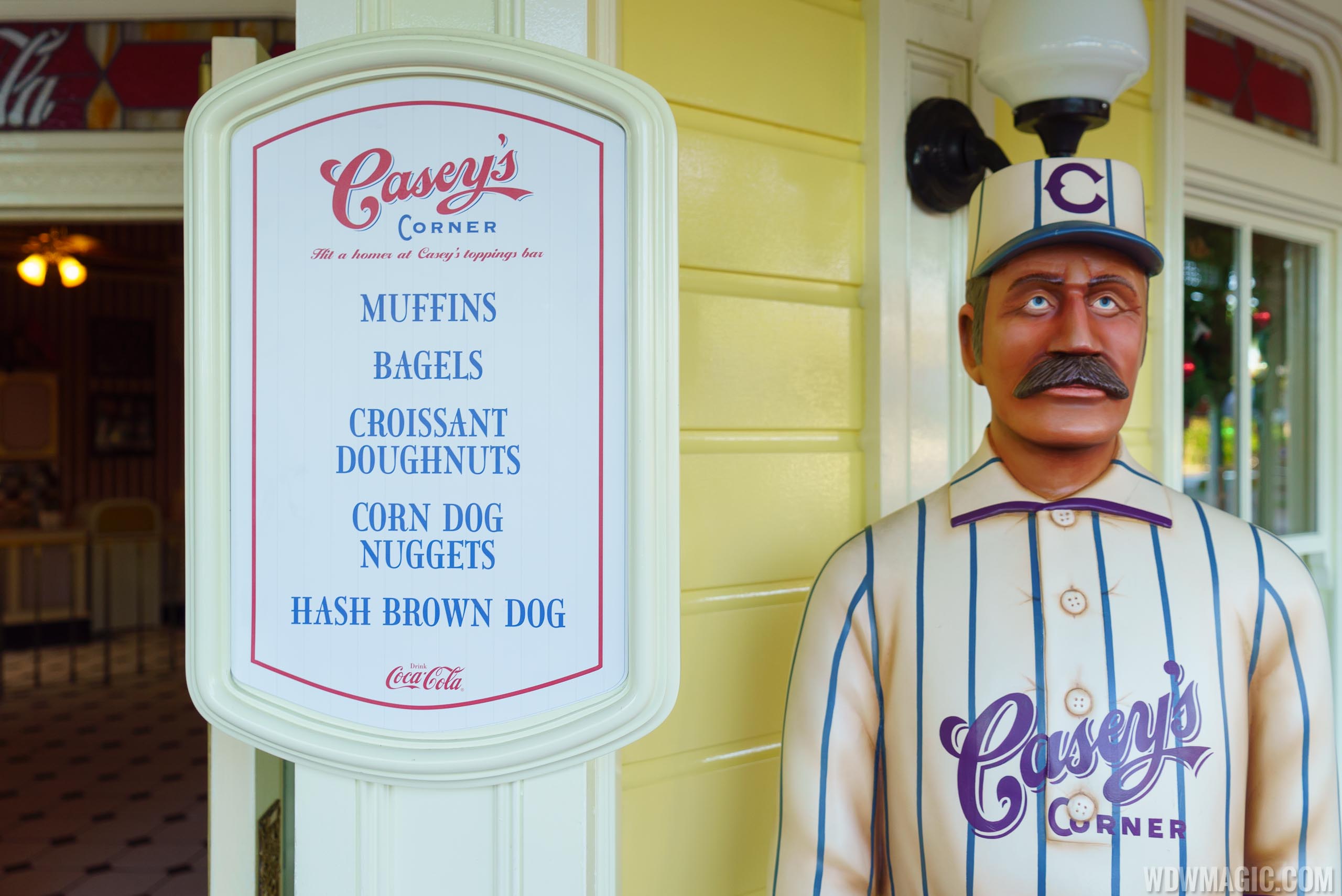 New Magic Kingdom rope drop procedure Photo 3 of 4