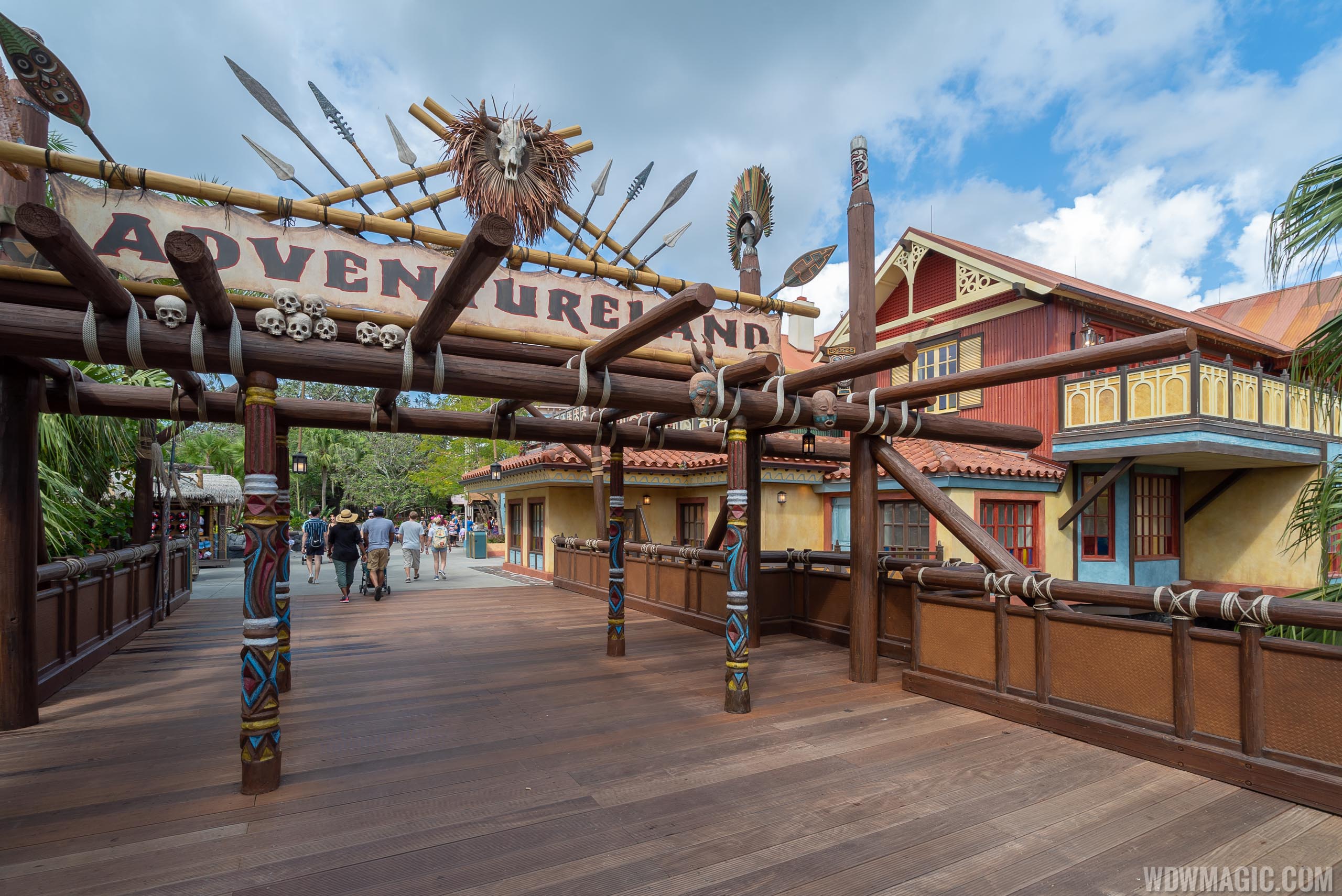 Photos Walls Come Down On Magic Kingdom S Club 33 Entrance