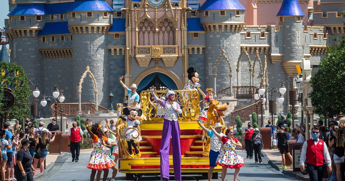 Magic Kingdom entertainment during COVID-19 phased reopening - Photo 2 ...