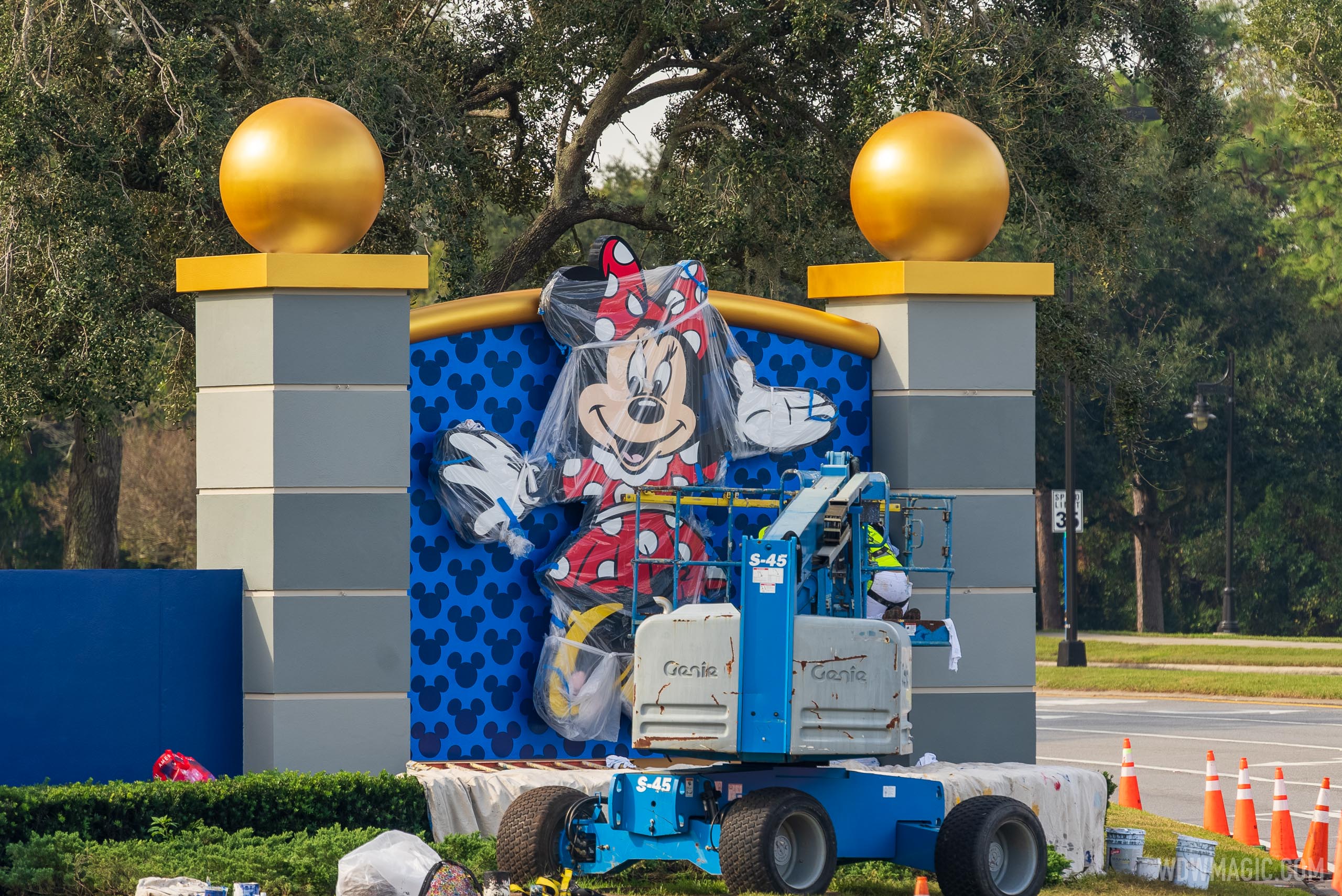 Vineland Road Gateway entrance refurbishment December 10 2020 Photo