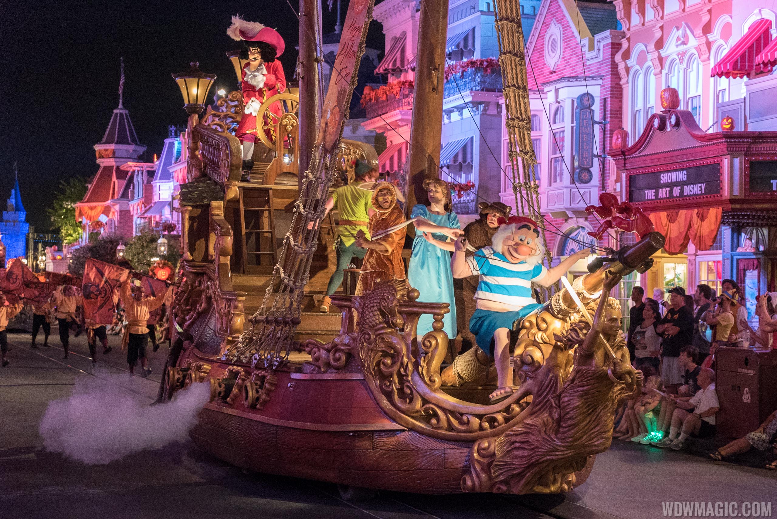 Mickey's Boo to You Halloween Parade 2015 Photo 11 of 44