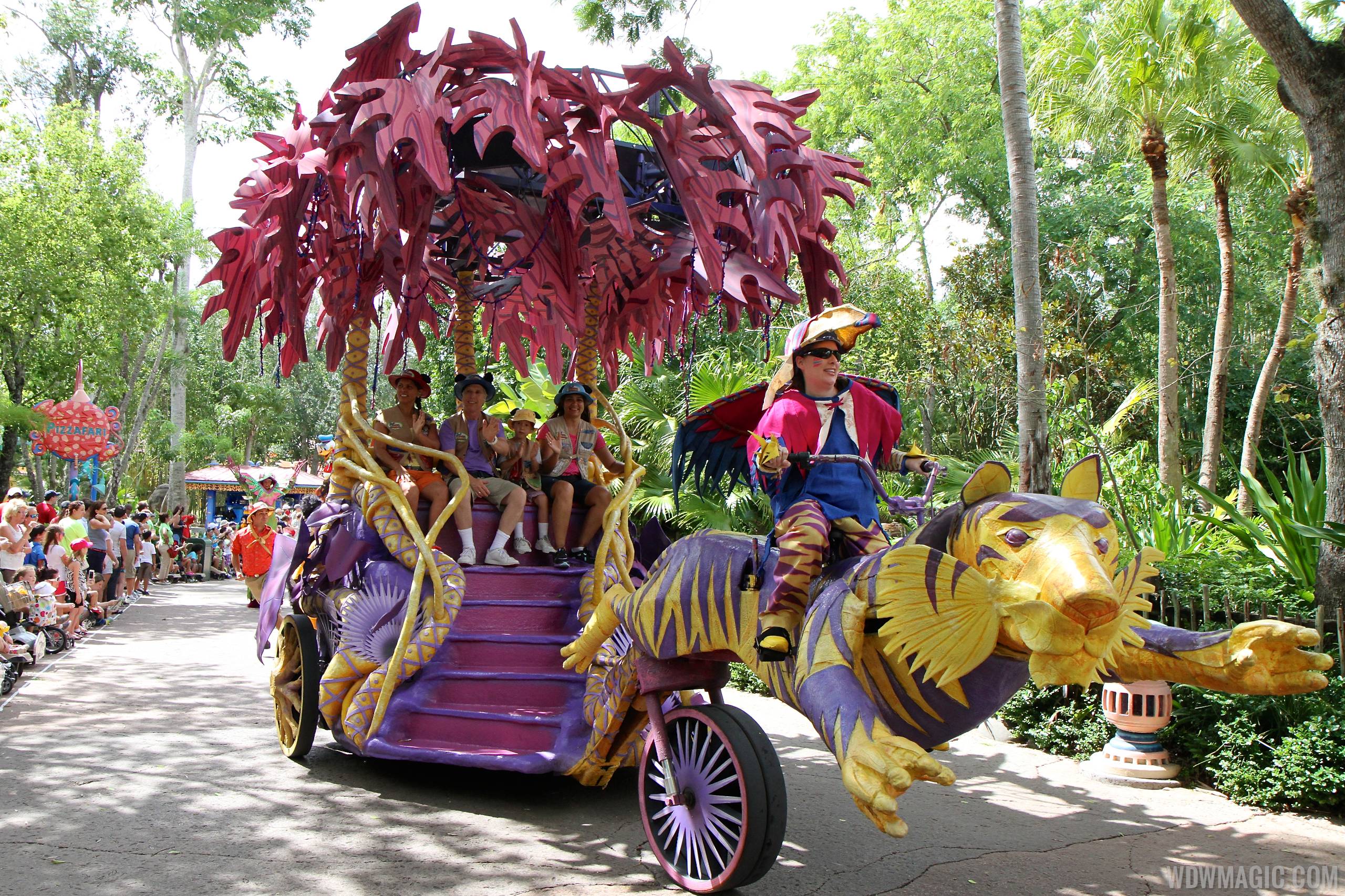 Mickey's Jammin' Jungle Parade
