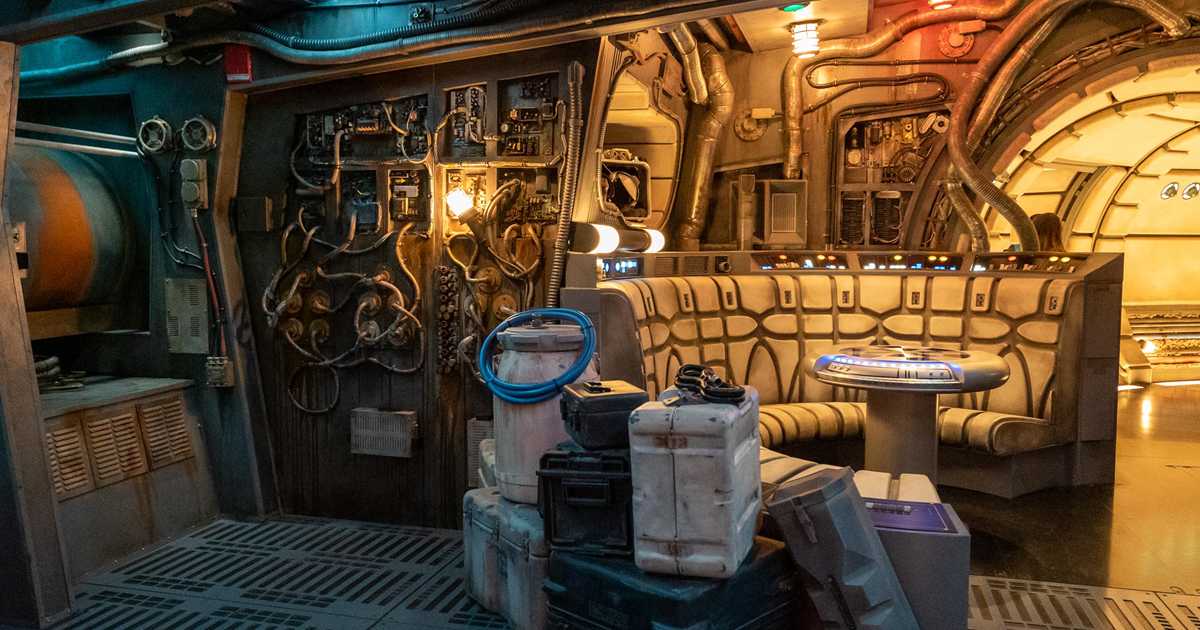 Millennium Falcon Smugglers Run at Disney's Hollywood Studios - Photo ...