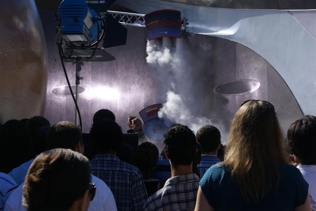 NASA astronaut visit - Photo 14 of 43