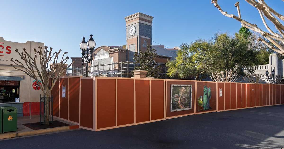 Scaffolding Rises on Former MuppetVision Theater for Glob Theater Conversion