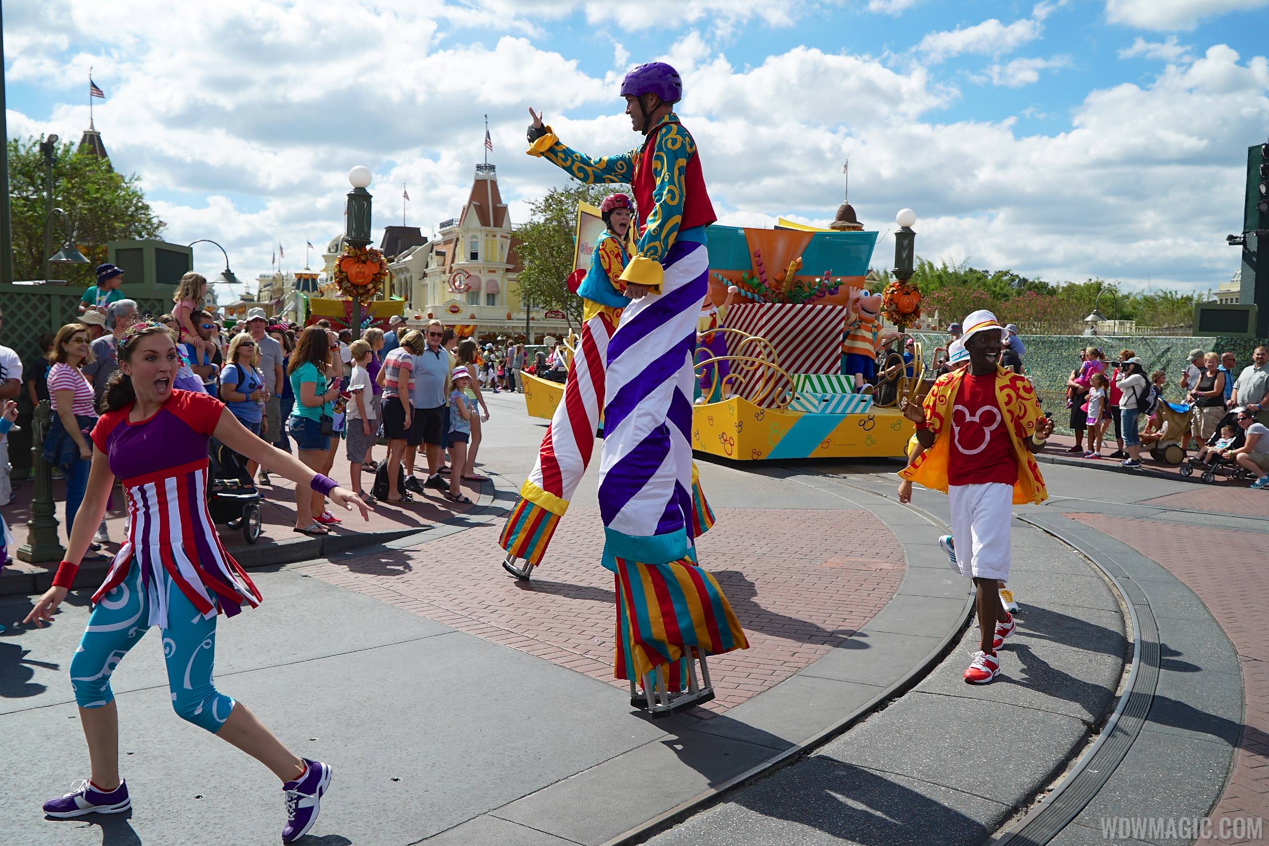 Move It Shake It Dance And Play It Street Party move it shake it dance and play it