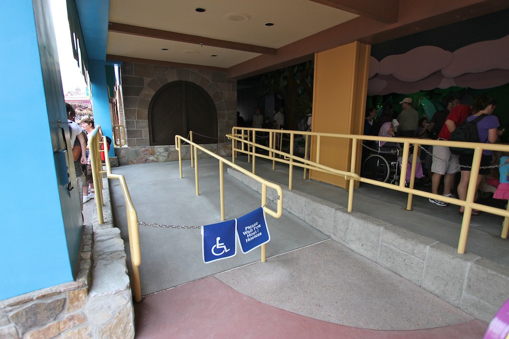 Queue Area Construction Photo 4 Of 4