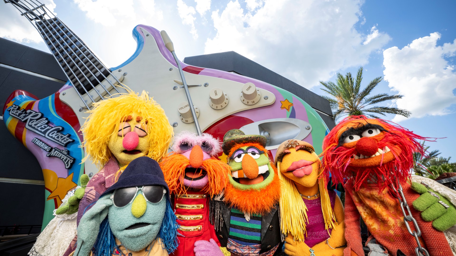 Rock 'n' Roller Coaster Gets a Muppets Holiday Overlay at Disney's ...