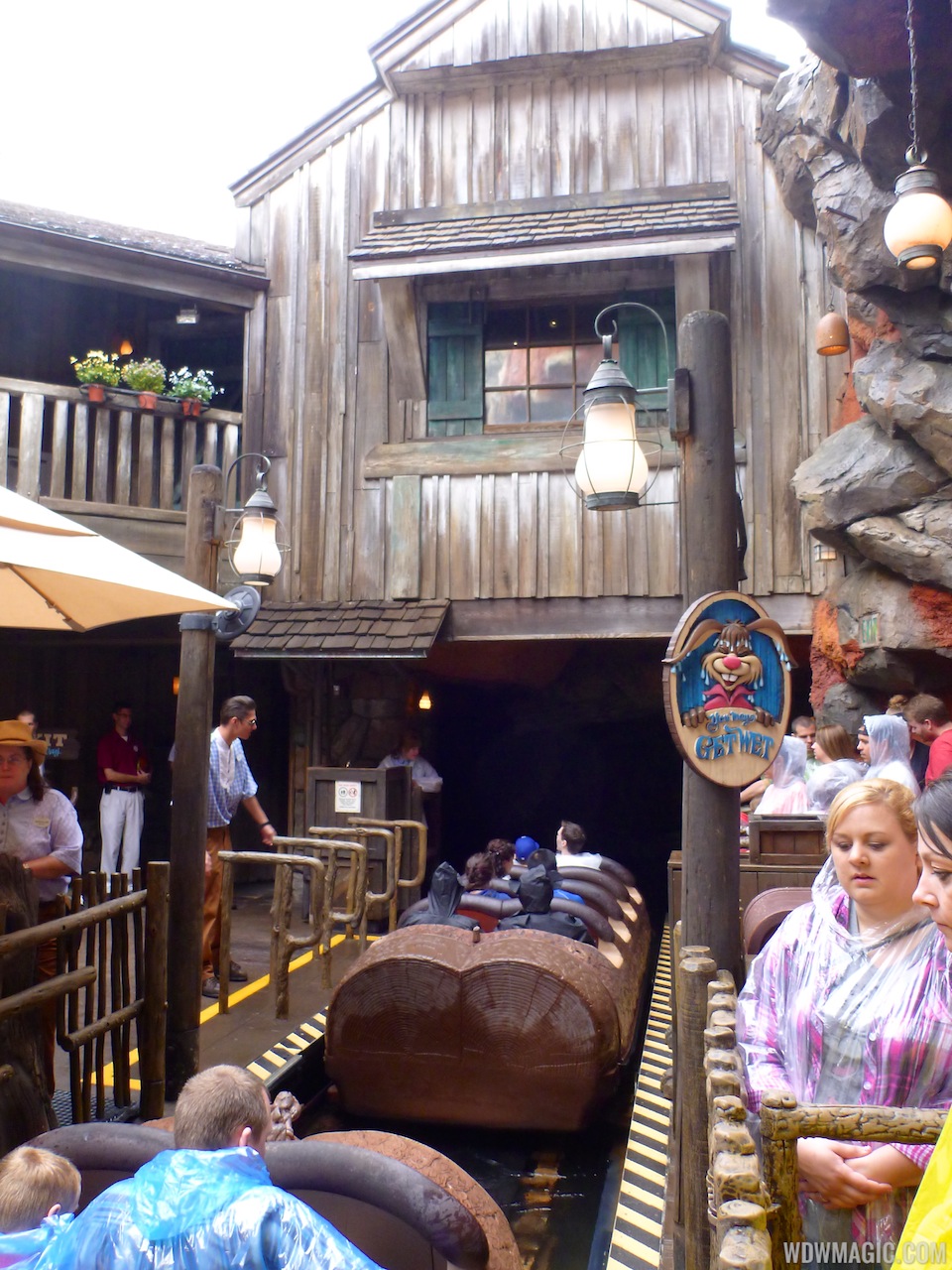 Silver Mountain Water Park >> Splash Mountain load area after refurbishment - Photo 5 of 5 Silver Mountain Water Park >> Splash Mountain load area after refurbishment - Photo 5 of 5