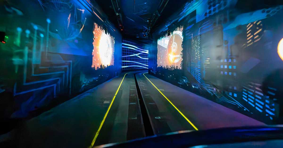 Testtrack Queue Line Test Track Queue and Ride - June 2024 - Photo 24 of 47