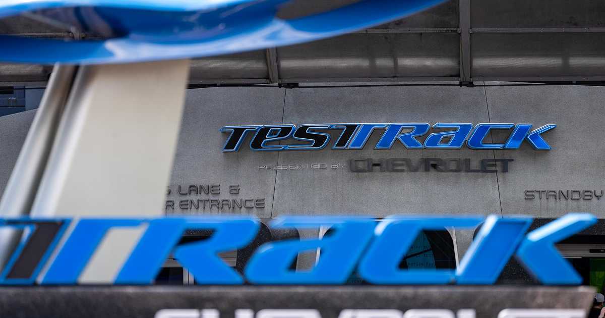 Testtrack Queue Line Test Track Queue and Ride - June 2024 - Photo 2 of 47