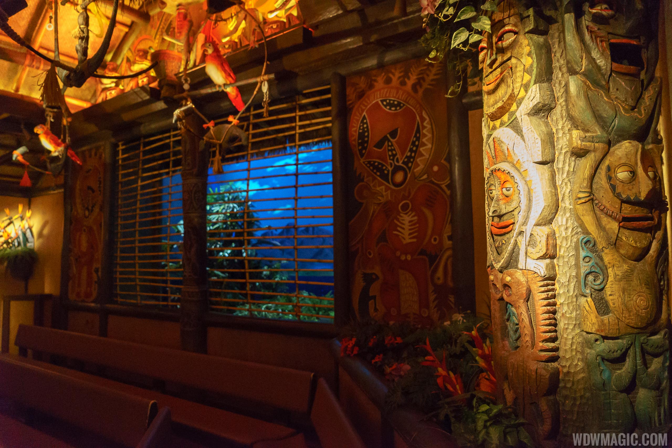 Walt Disney's Enchanted Tiki Room overview Photo 15 of 18
