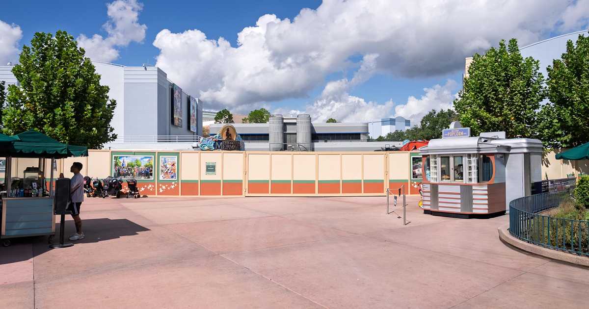 Animation Courtyard Archway Demolished and Launch Bay Signage Removed