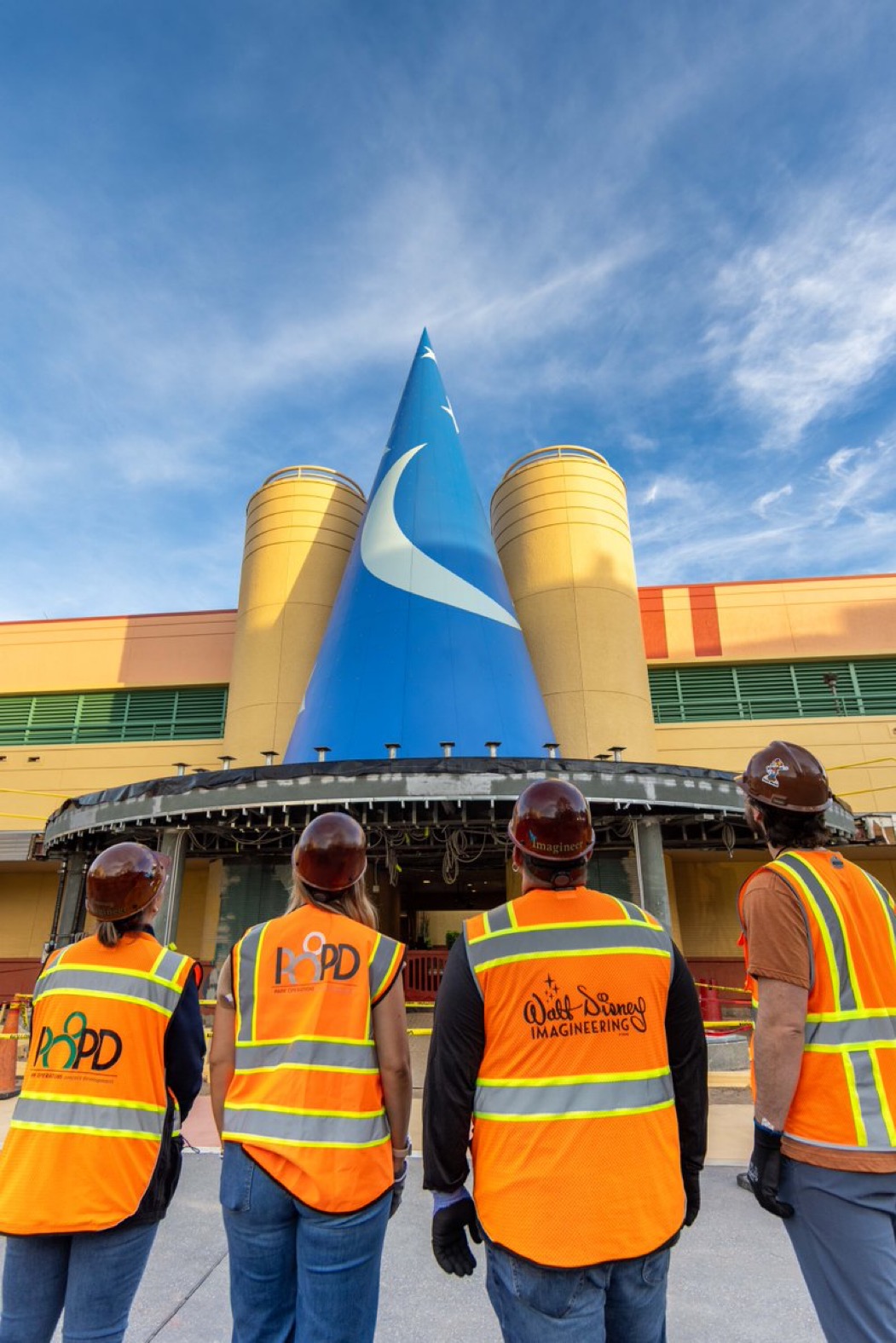 Sorcerer Hat Installed at Magic of Disney Animation Building Overnight in Hollywood Studios