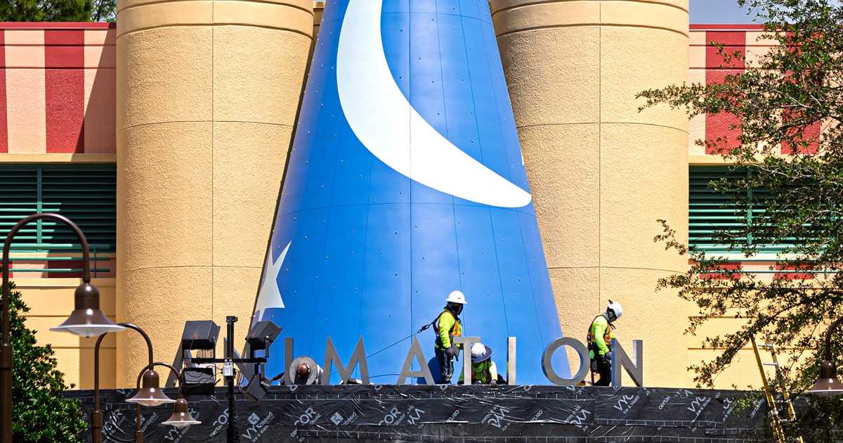 ANIMATION Sign Installation: Magic of Disney Animation Entrance ...
