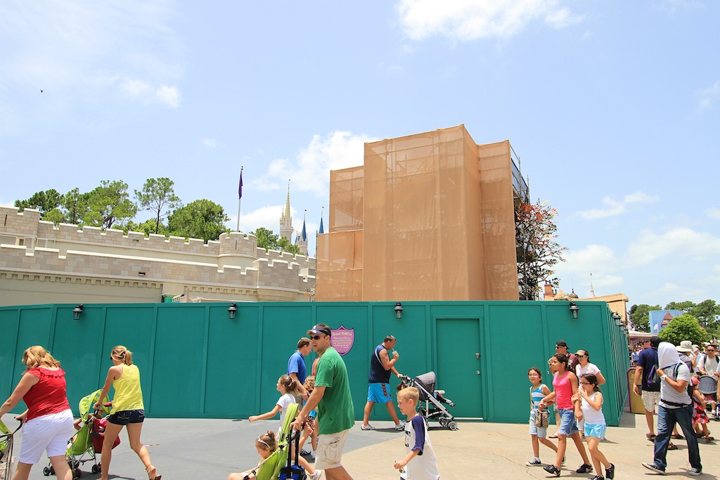 Queue Area Construction Photo 2 Of 2