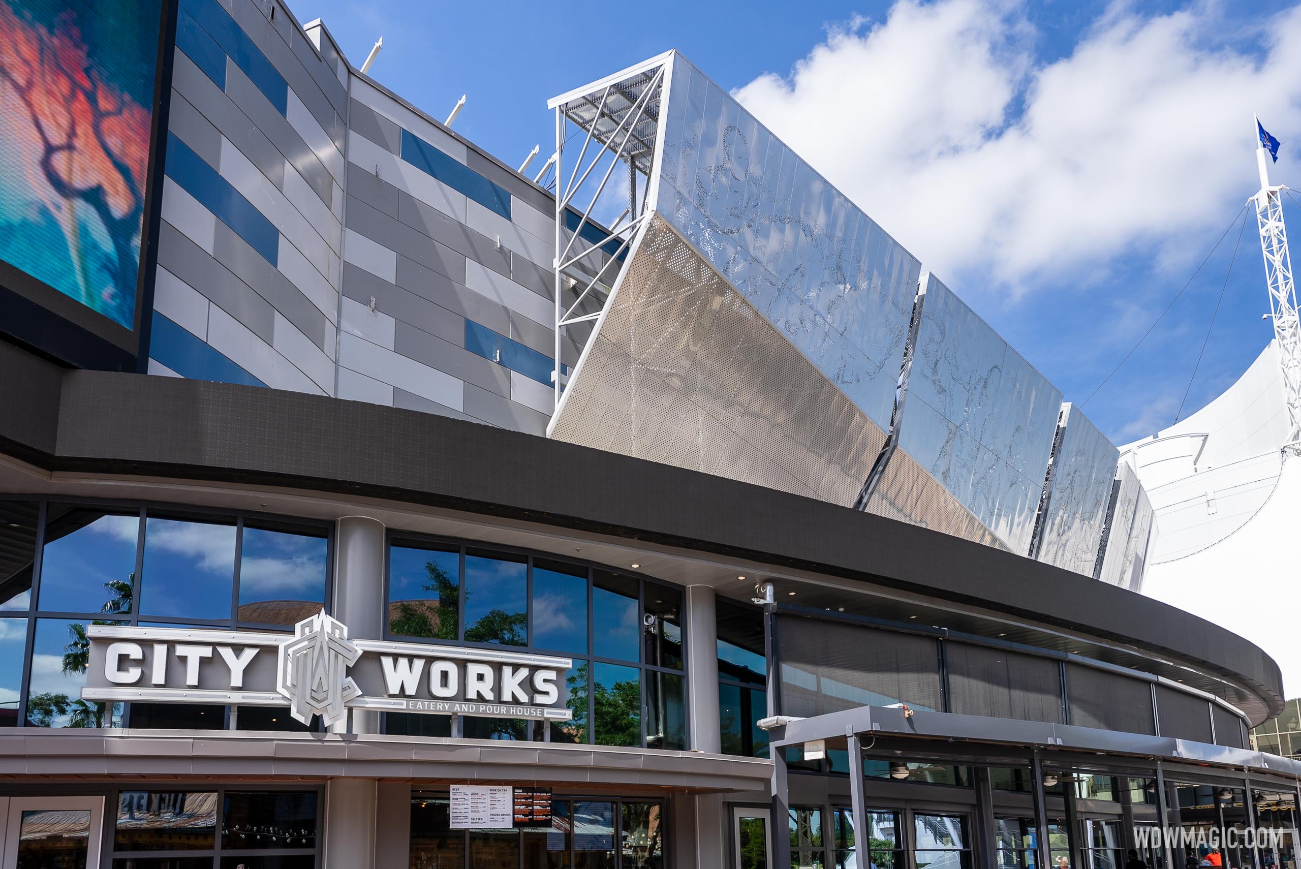 The NBA Experience facade removal - April 2024 - Photo 4 of 6