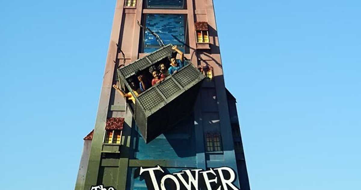 Tower of Terror promotional sign gets new logo - Photo 1 of 1