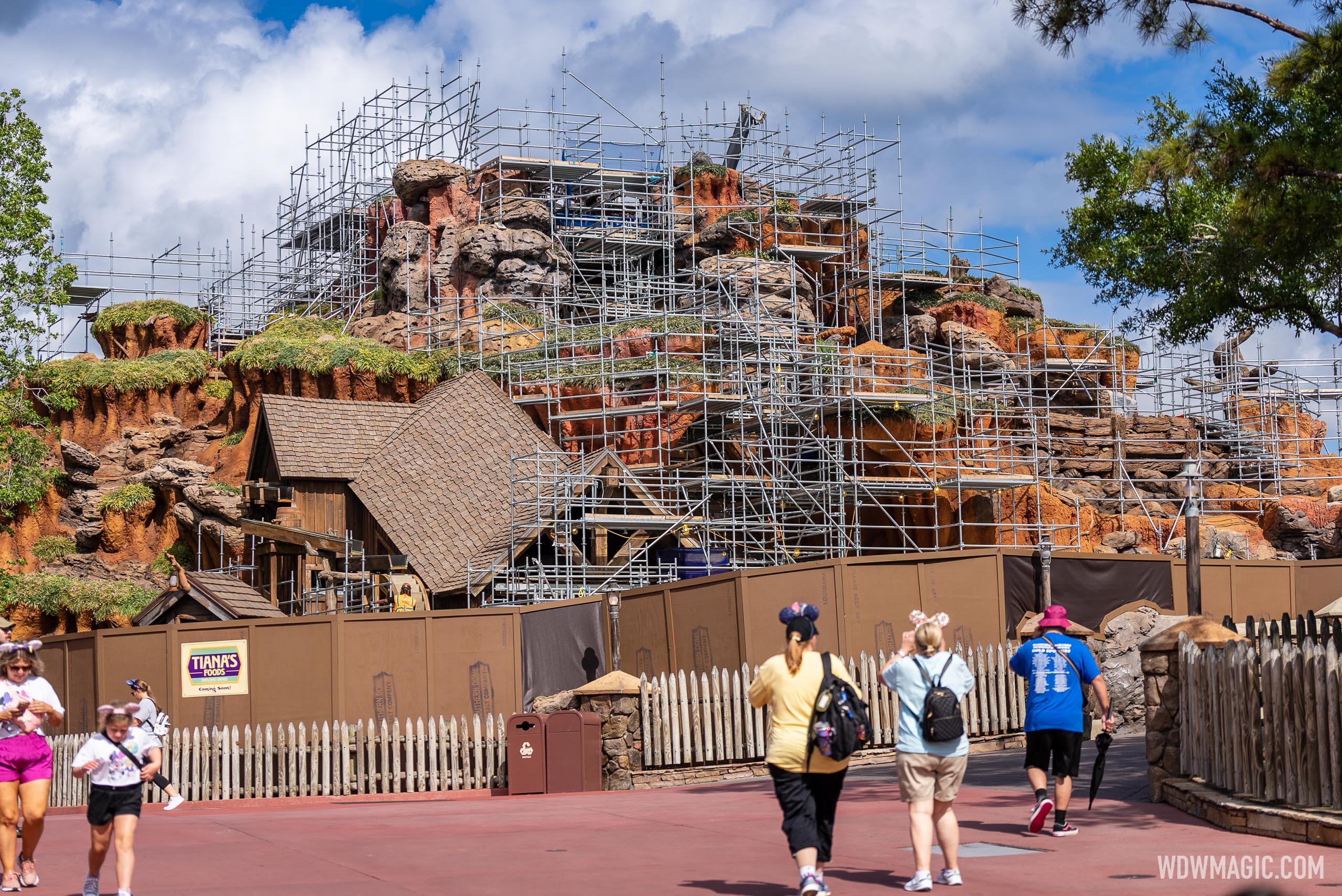 Latest look at Tiana's Bayou Adventure construction in Walt Disney ...