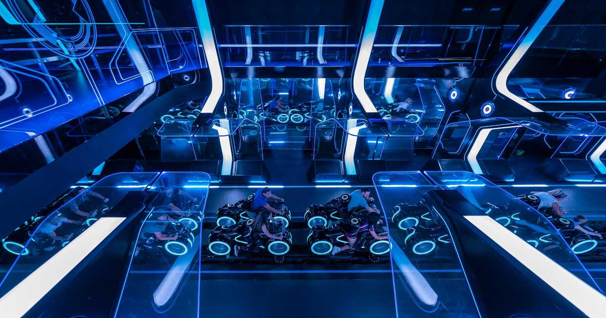 TRON Lightcycle Run overview - Photo 11 of 39