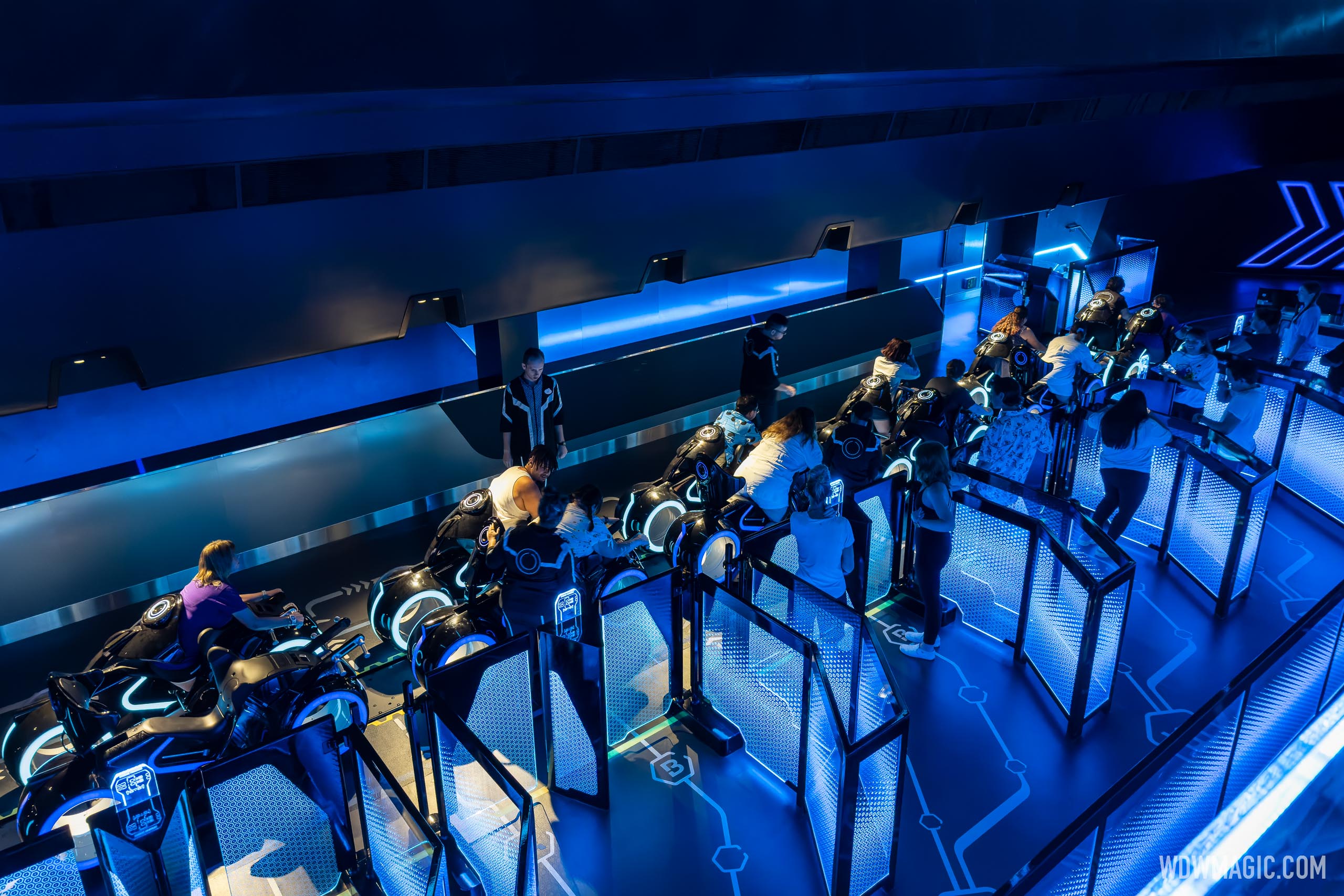 TRON Lightcycle Run overview - Photo 17 of 39