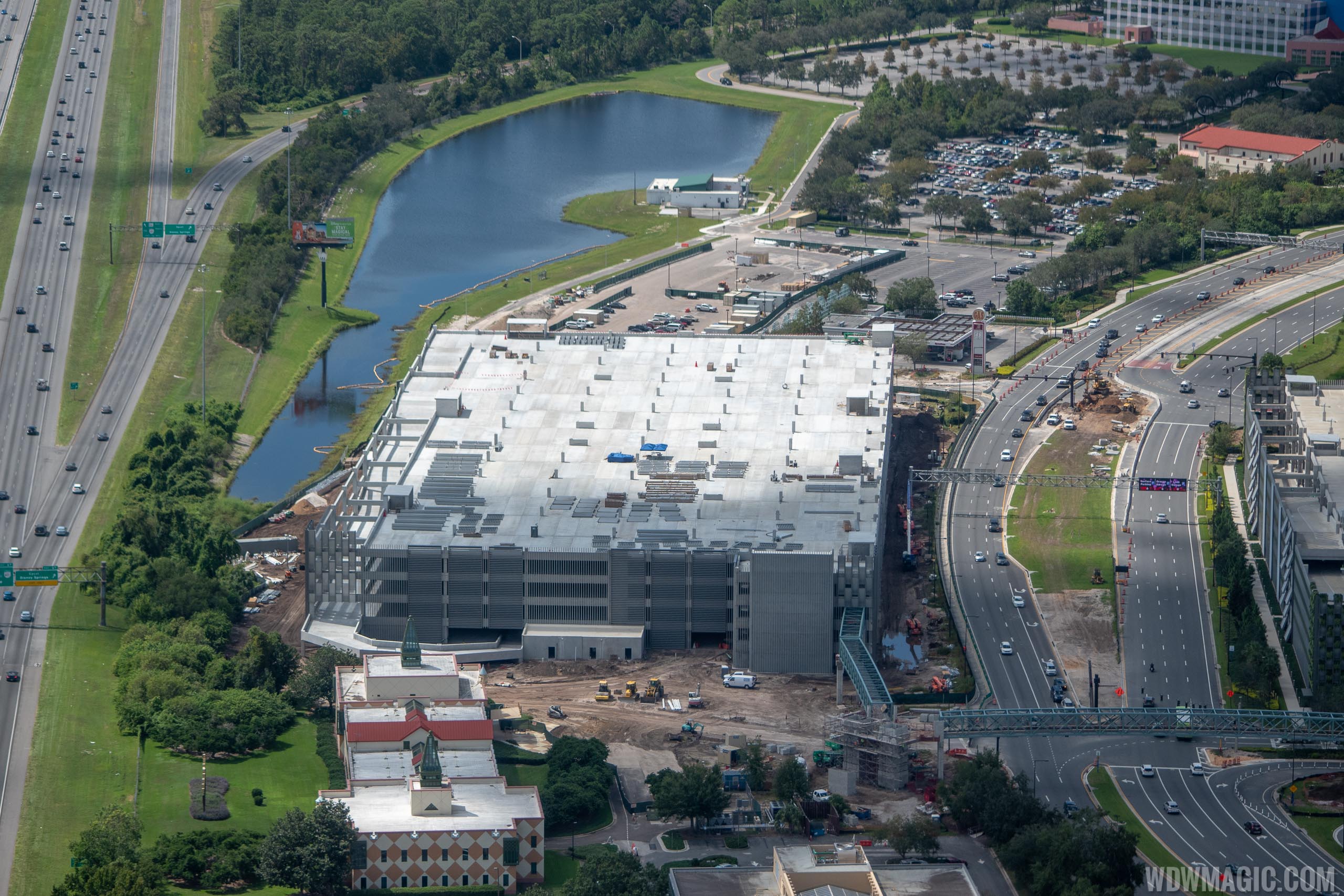 PHOTOS Grapefruit parking garage construction at Disney Springs