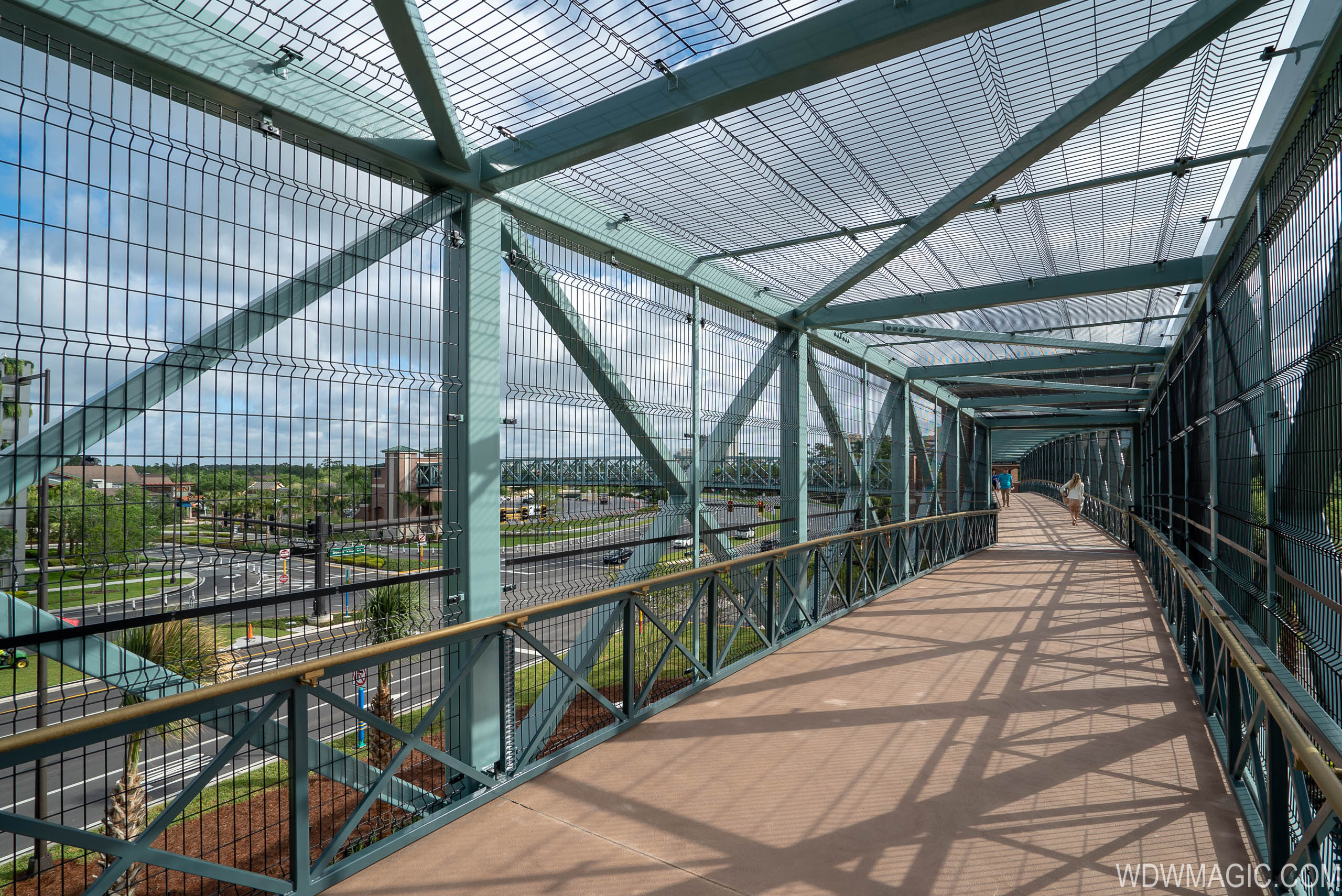 Disney Springs Grapefruit Garage opening day Photo 8 of 14