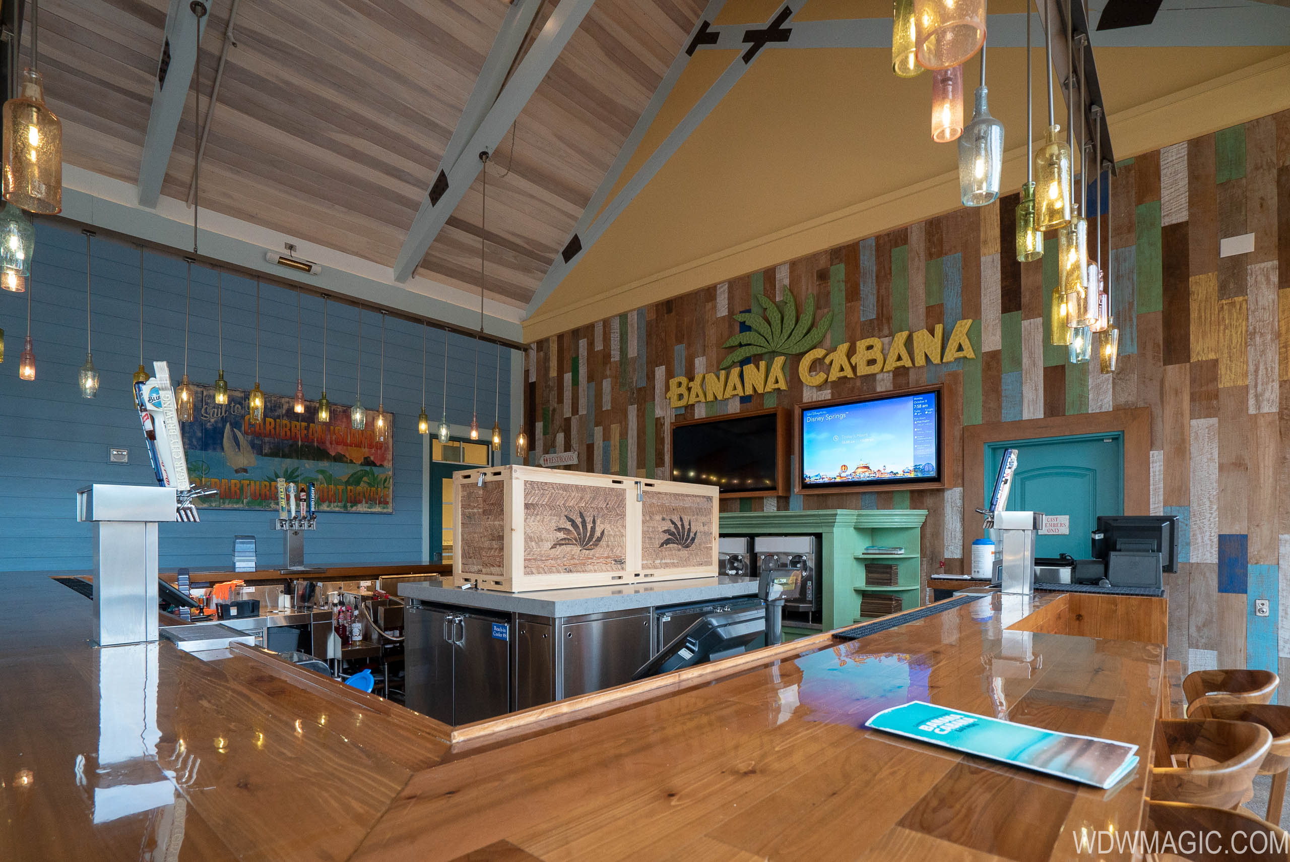 Photos First Look At Banana Cabana Pool Bar At Disney S