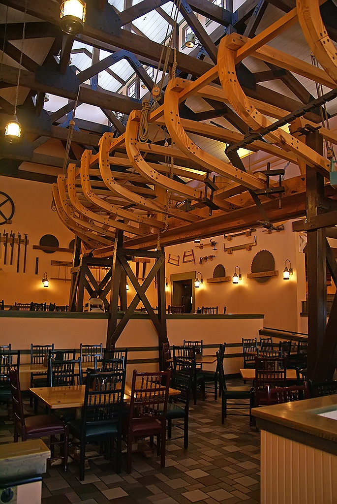 Boatwright's Dining Hall - Photo 3 of 6