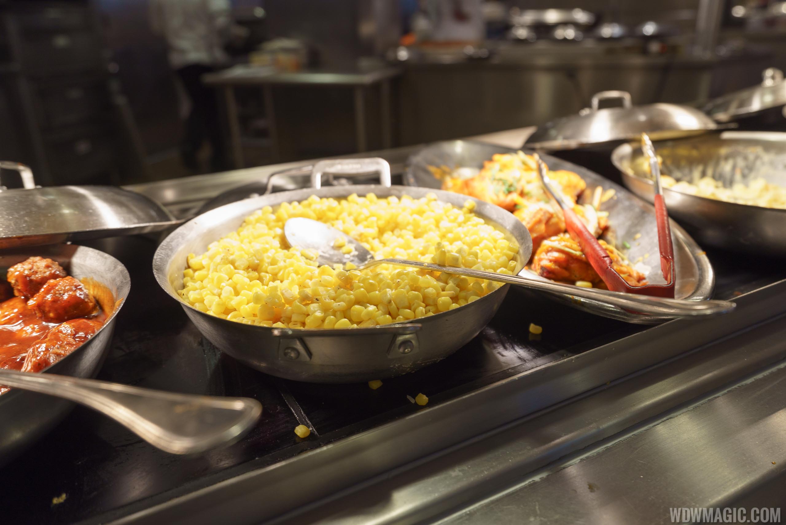 Hollywood and Vine lunch and dinner buffet Photo 7 of 23