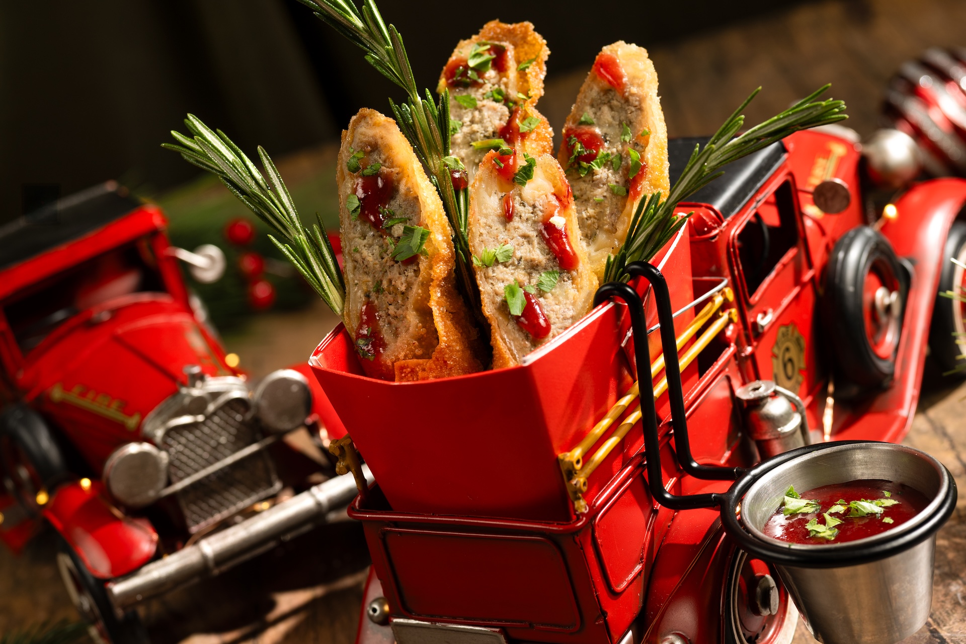 Full 2025 Holiday Menu Revealed for Jock Lindsey's Hangar Bar at Disney Springs