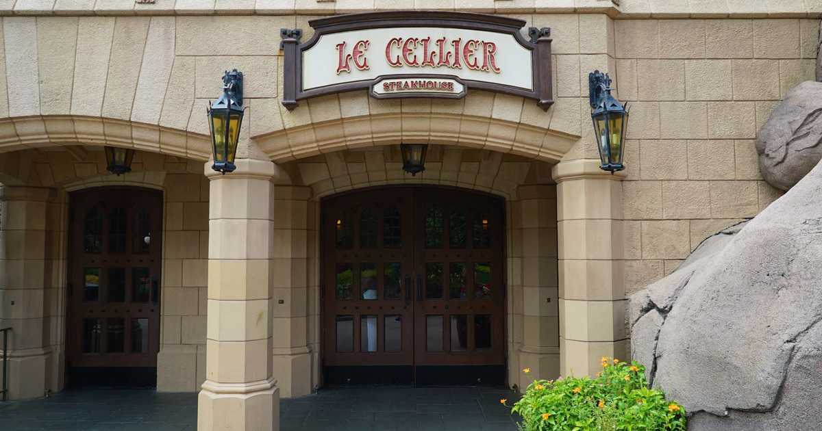 Le Cellier Steakhouse Le Cellier Review 2022