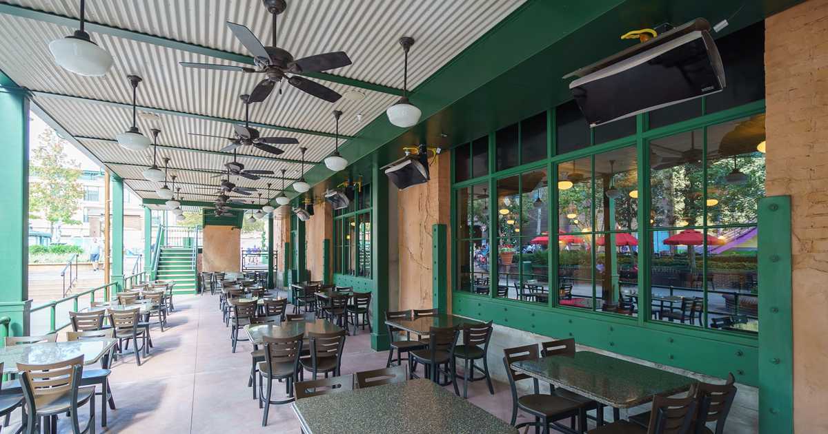 Inside PizzaRizzo - Photo 21 of 23