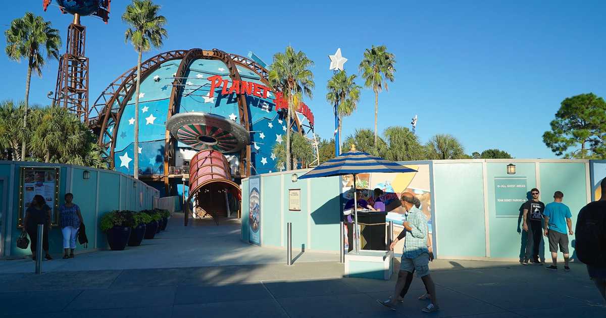 Planet Hollywood gift shop demolished