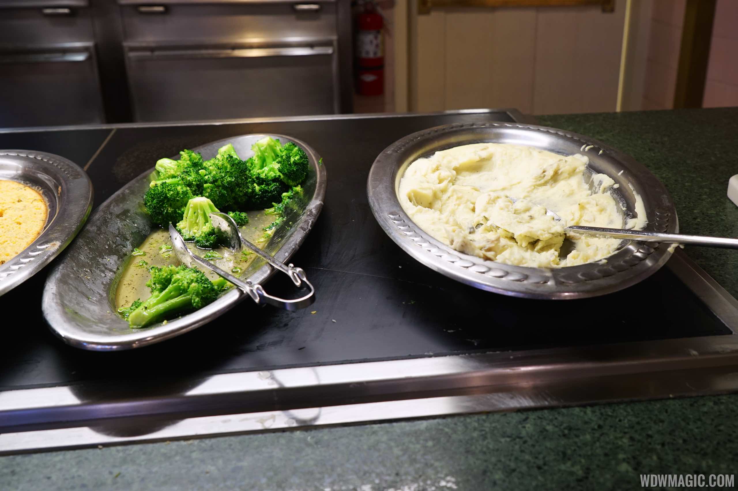 The Crystal Palace Dinner Photo 6 of 19