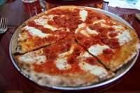 Pepperoni Pizza - Large (serves 2-3)